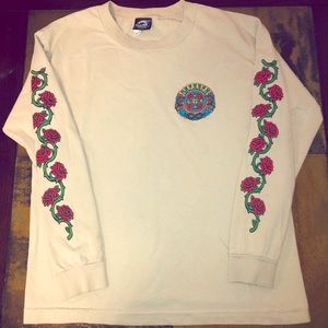 Santa Cruz Boys Large Tan Rose Pattern Shirt.